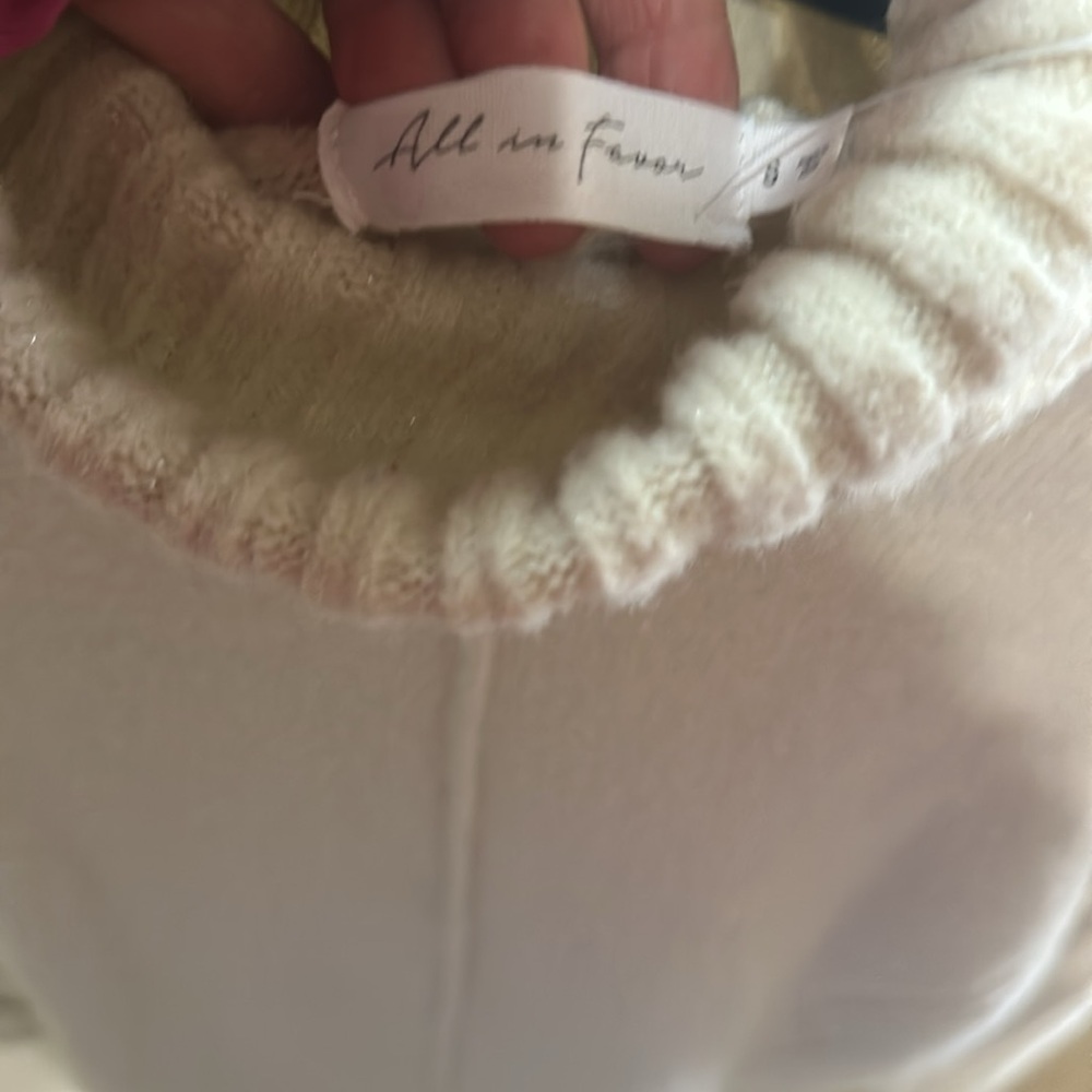All in favor women’s beige turtleneck ribbed sweater.  Versatile, stylish. - Picture 8 of 8